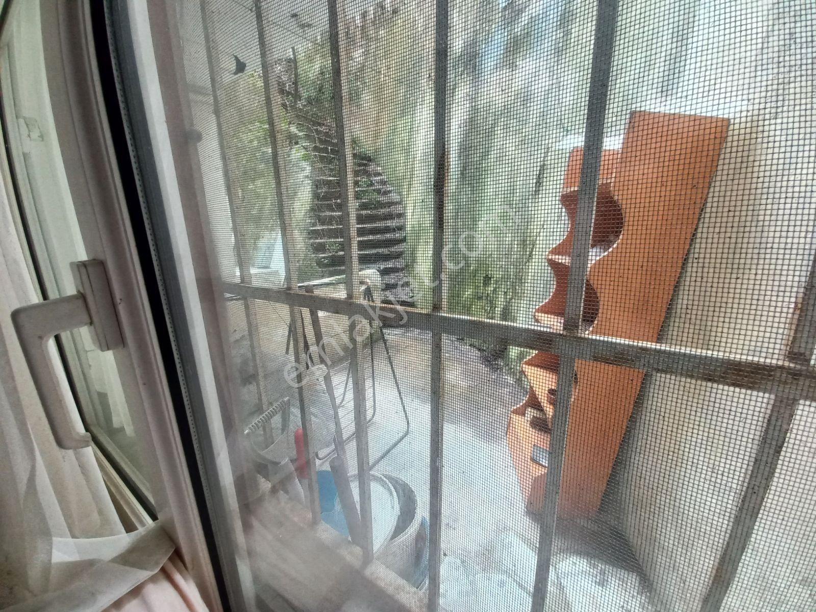 Üsküdar Merkeze Yürüme Mesafesinde Çift Cephelı Bahhce Kullanıml - Görsel 14