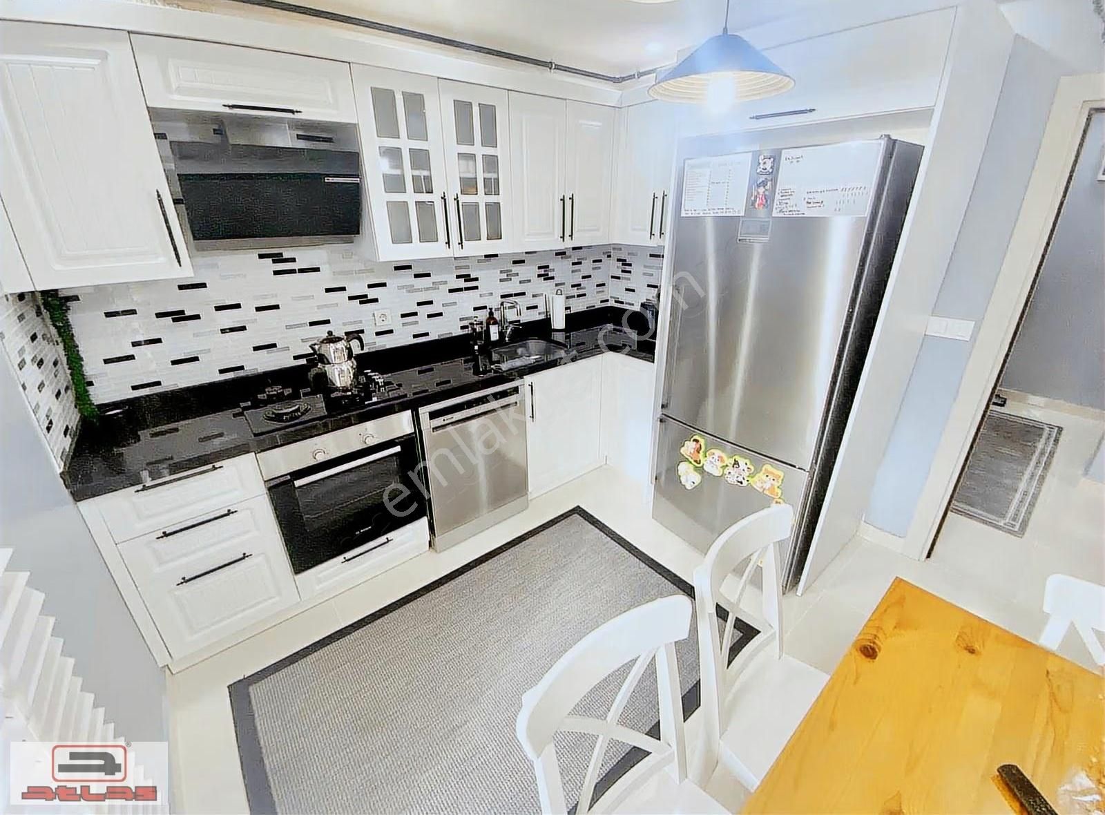 Atlas Emlak Satılık 2+1 Dubleks 122m2 Havuz Manzaralı - Görsel 3