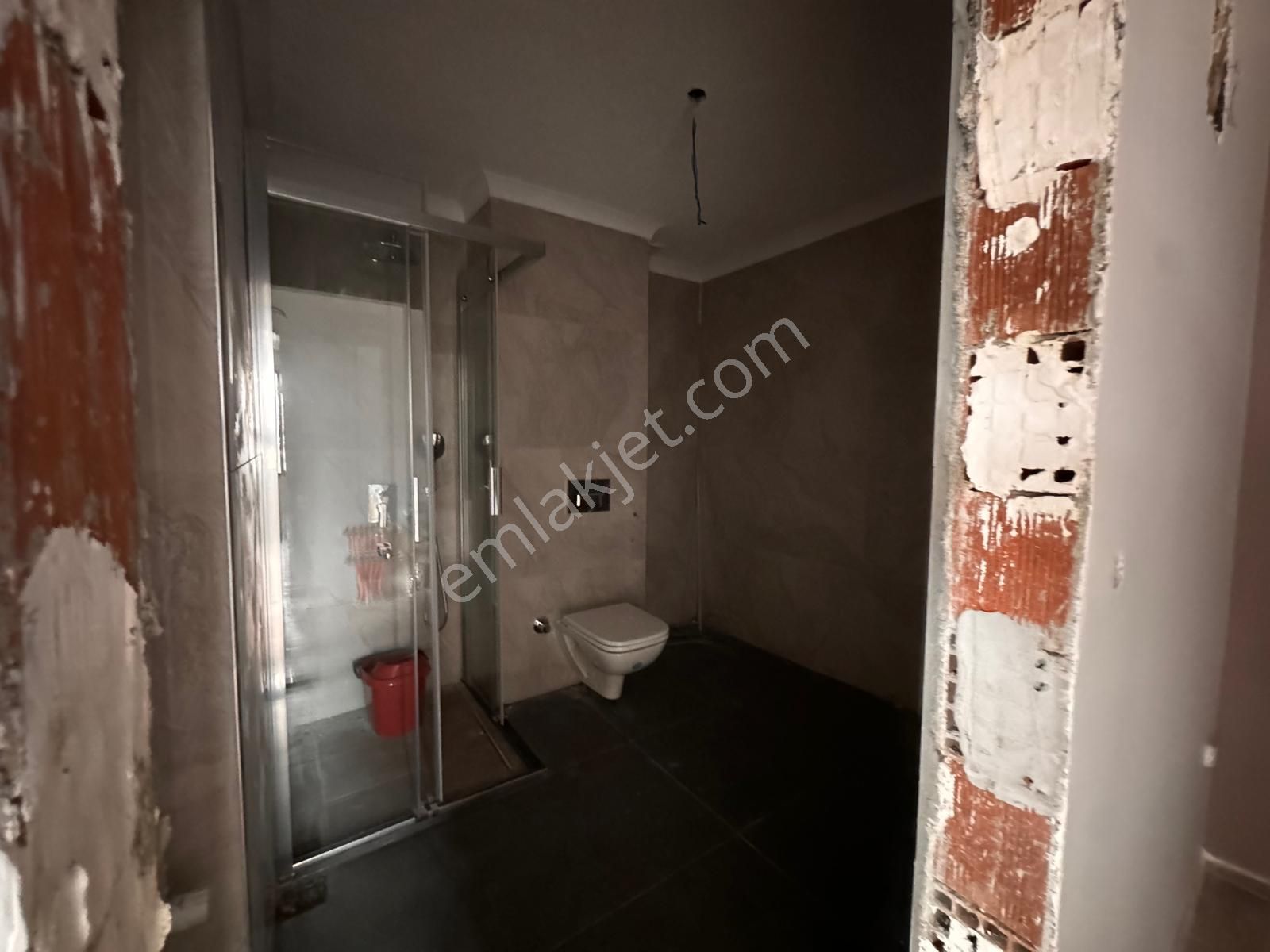 Gürede Emsalsiz Otoparklı Panoramik Manzaralı Villa - Görsel 27