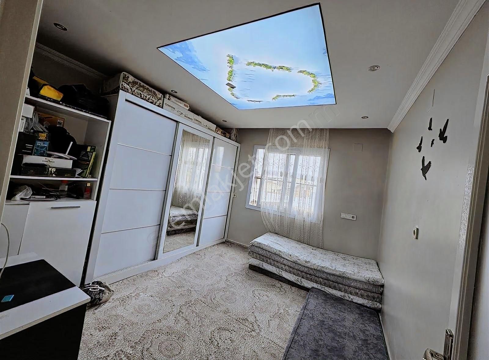 Levent Mahallesi Köşebaşı,yanı Yatırım Uygun 3 Katlı Müstakil Ev - Görsel 14