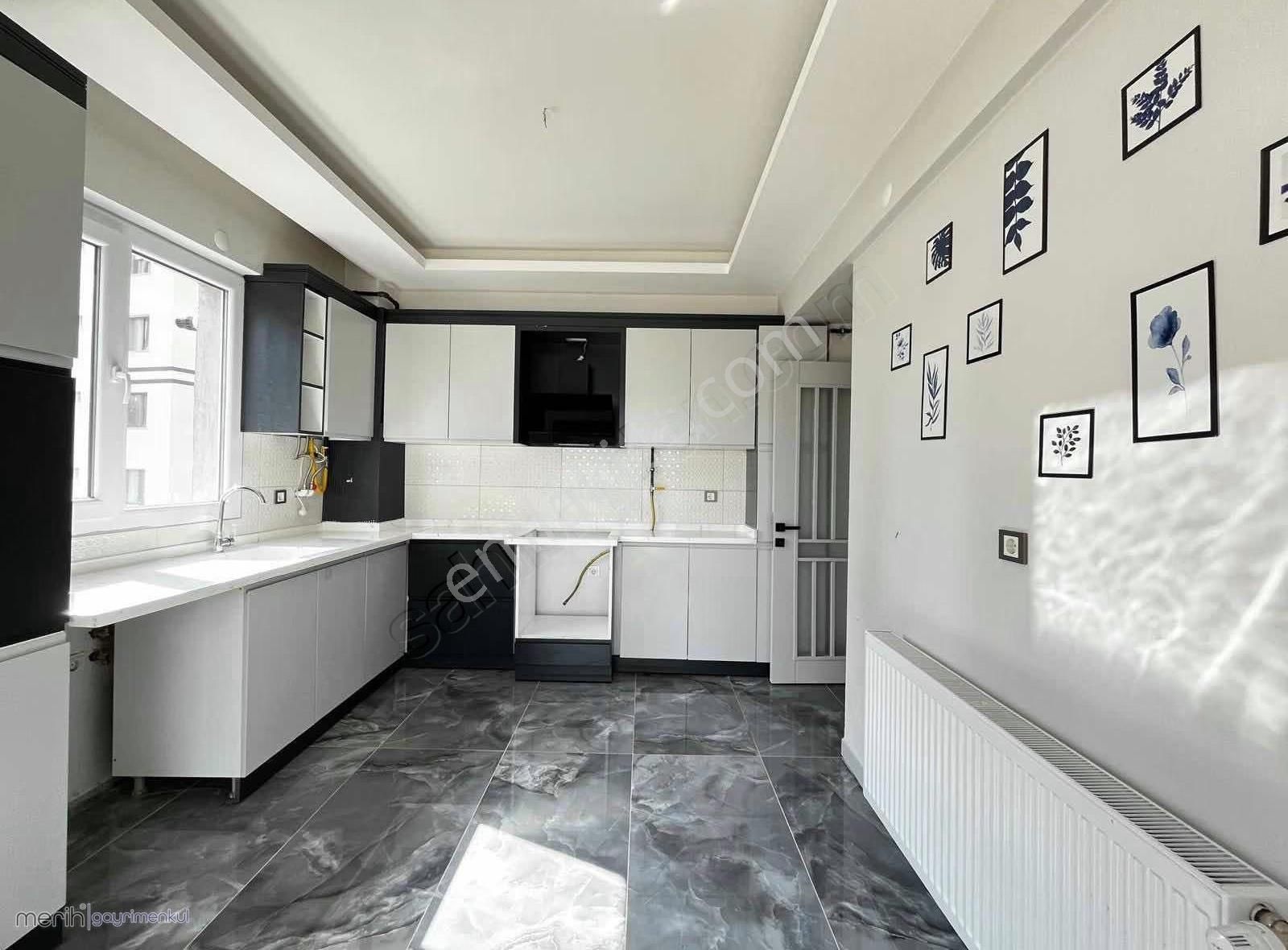 Bahçelievler'de Harika Konumda Kaçırılmayacak Fırsat Dairesi - Görsel 21