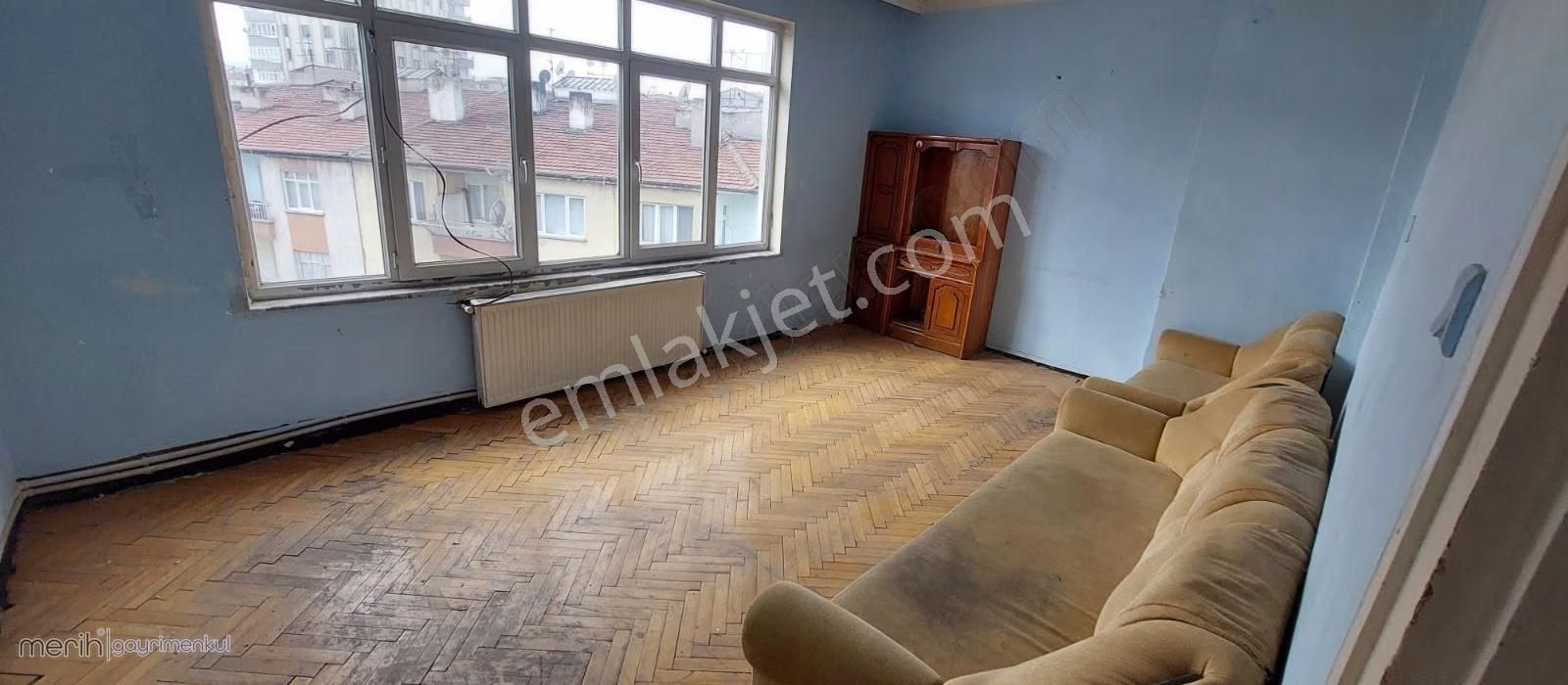 Merkezi Konumda, Her Yere Yürüme Mesafesinde Masrafsız 1.5m - Görsel 9