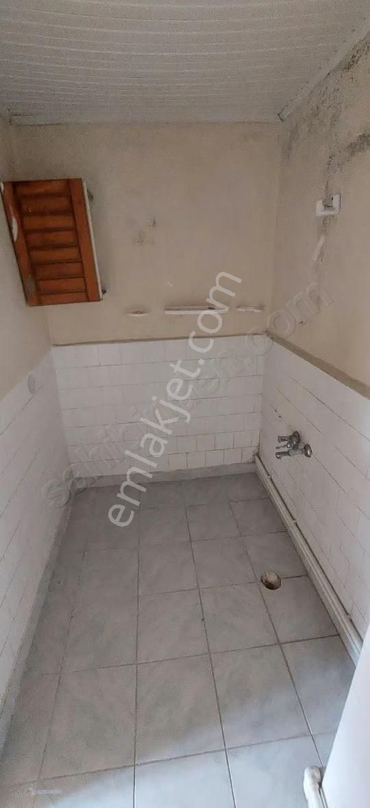 Merkezi Konumda, Her Yere Yürüme Mesafesinde Masrafsız 1.5m - Görsel 13