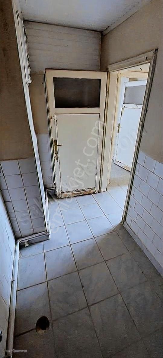 Merkezi Konumda, Her Yere Yürüme Mesafesinde Masrafsız 1.5m - Görsel 14