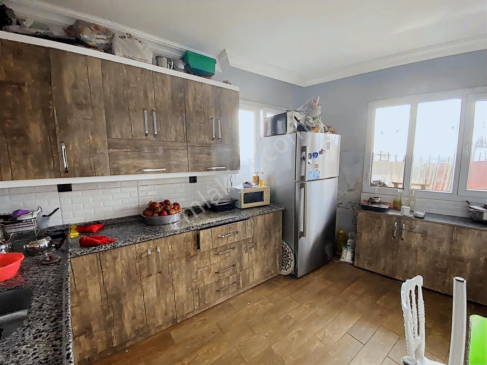 Karataş Yoluna Yakın Satılık 2'5 Katlı Ev Ve Dükkan Kaçmazzz - Görsel 5