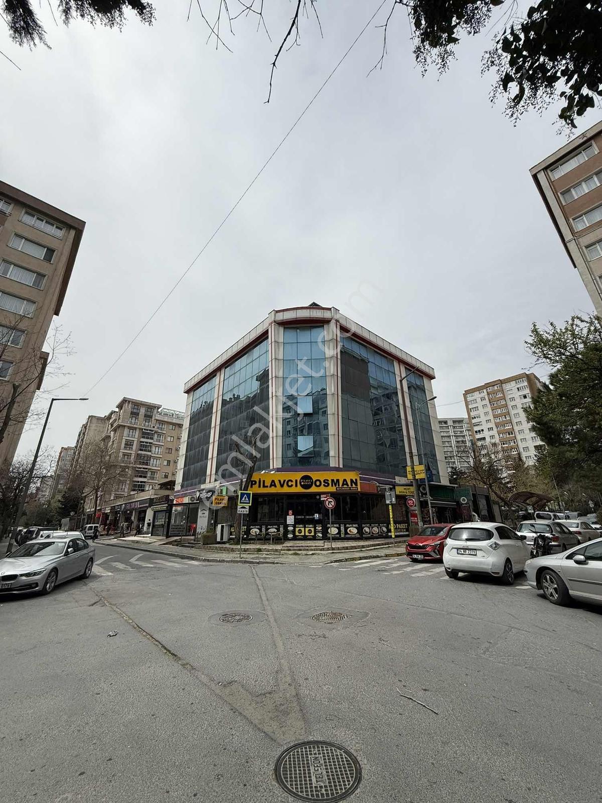 Beylikdüzünde Prestijli Binada Yatırımlık Ofis Fırsatı