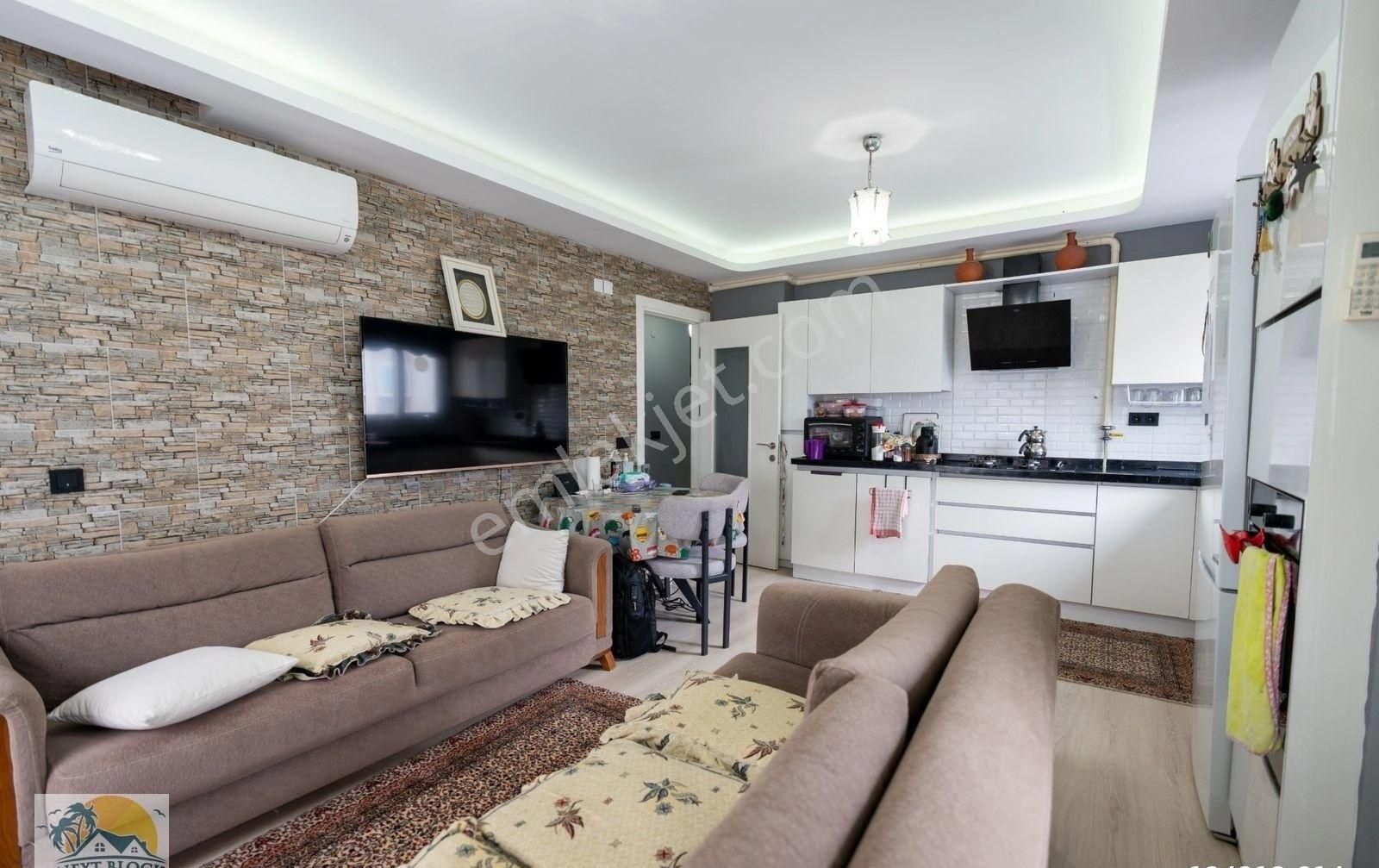 Kuşadası İkiçeşmelik'te Deniz Manzaralı Satılık Ferah 2+1 - Görsel 7