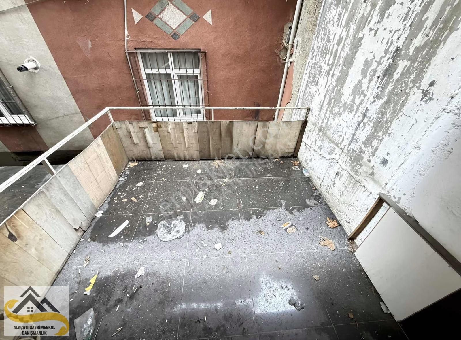 Alacatı İnş Yunusemre De 2+1 Bahce Kat Satilik Daire - Görsel 6