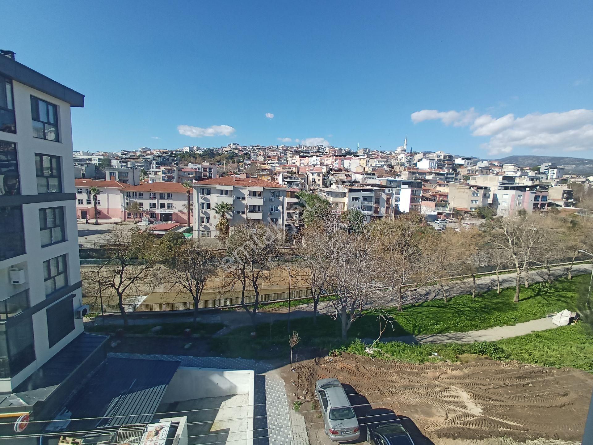 Ergene'de Eşyalı Kiralık 3+1 Daire - Görsel 14