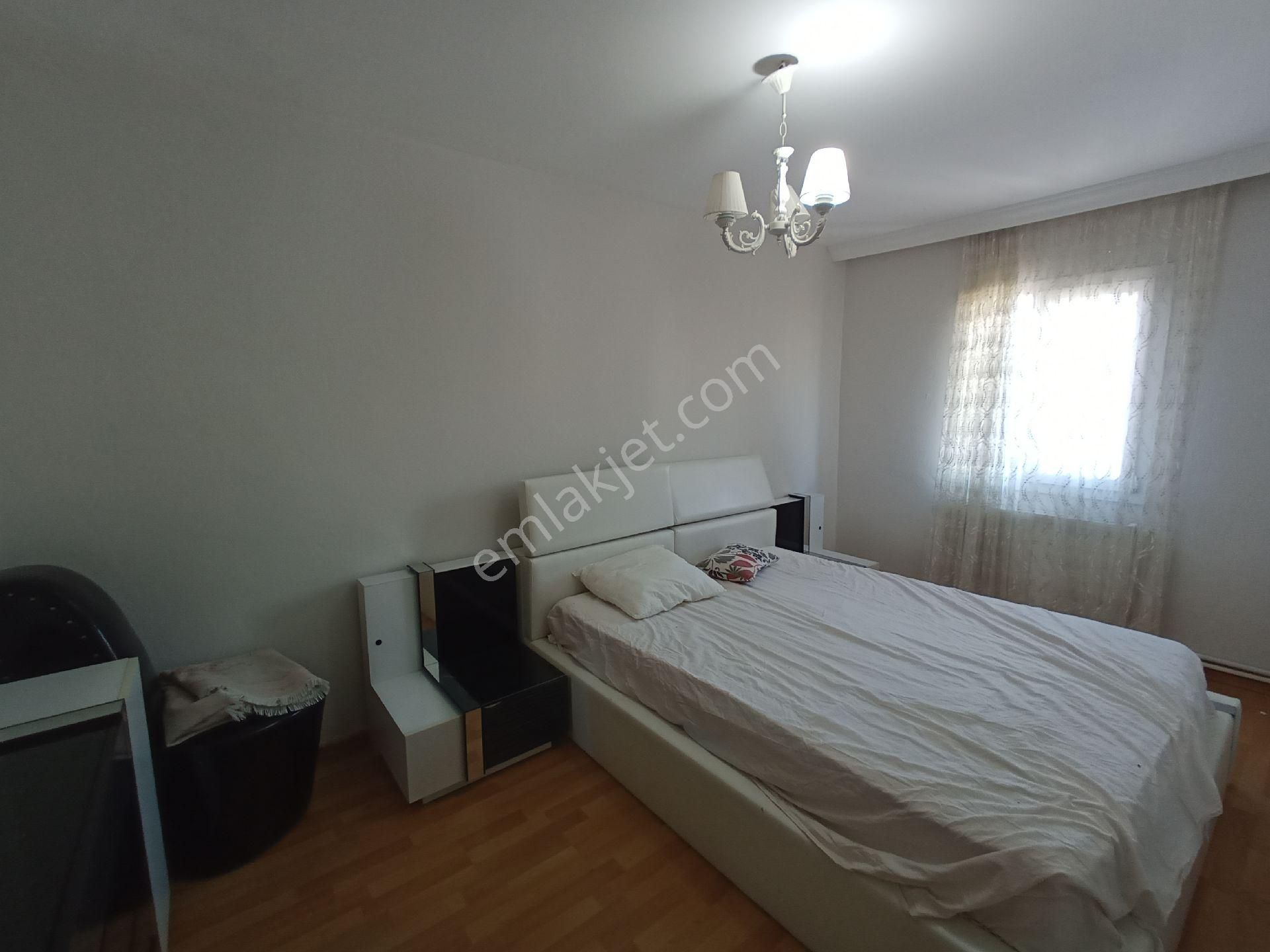 Ergene'de Eşyalı Kiralık 3+1 Daire - Görsel 10