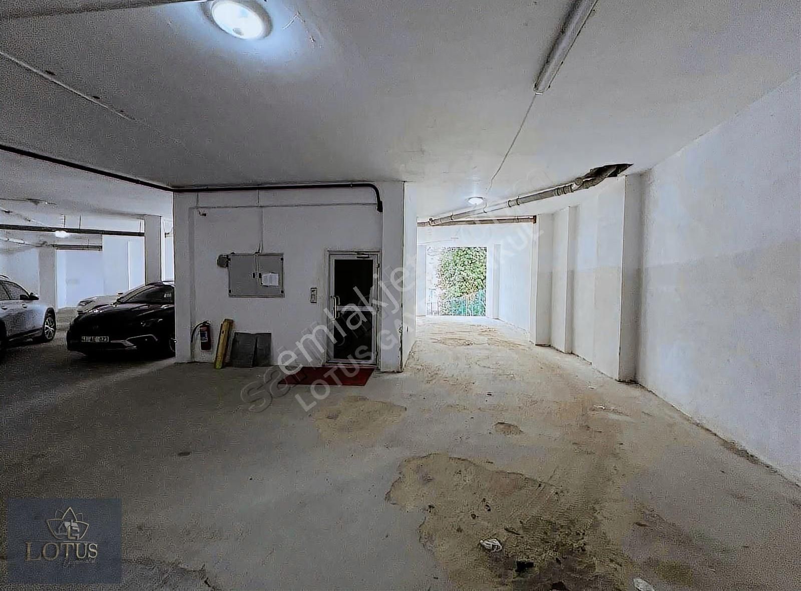 İzmit Merkezde Deniz Manzaralı Satılık 2+1 Dubleks 140m2 Daire - Görsel 4
