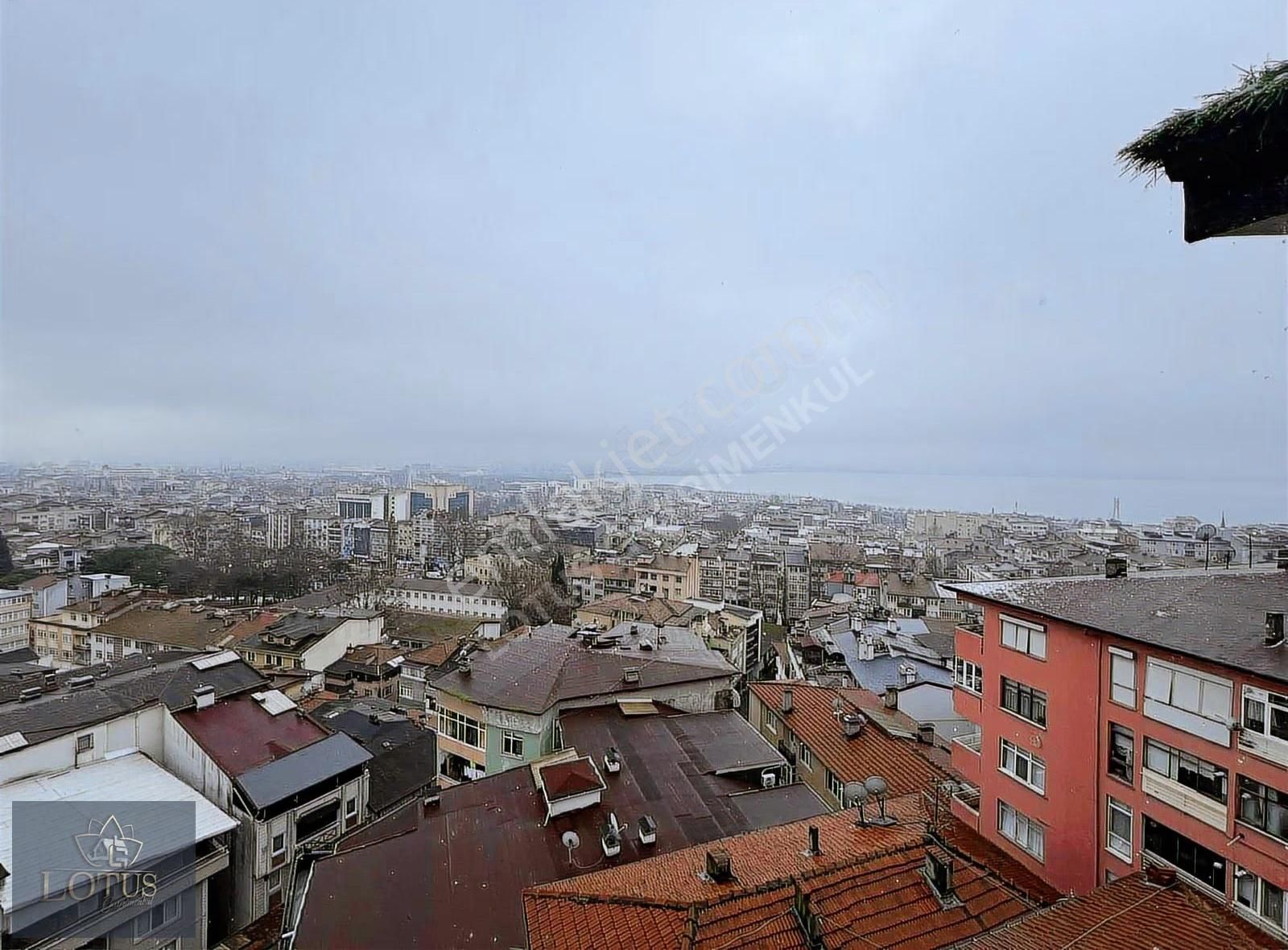 İzmit Merkezde Deniz Manzaralı Satılık 2+1 Dubleks 140m2 Daire - Görsel 30