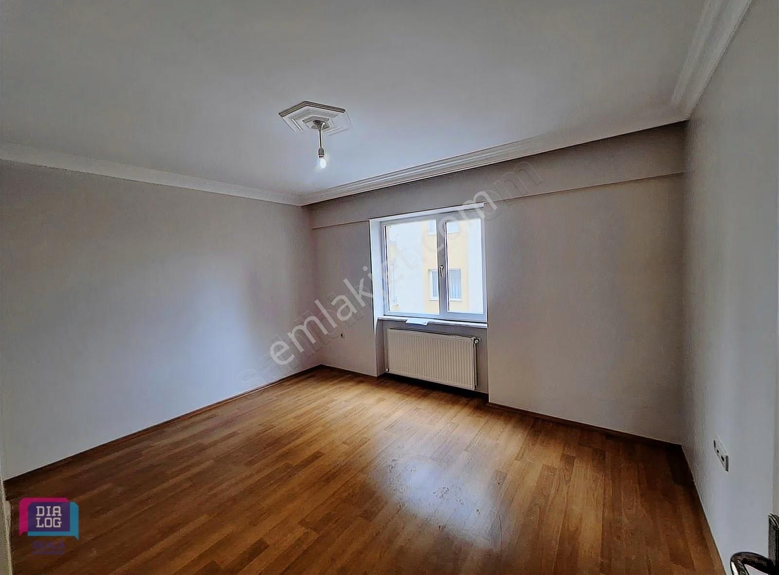 Dialog Skala Hamitler Mh'de Manzaralı Kiralık Arakat 3+1 Daire - Görsel 2