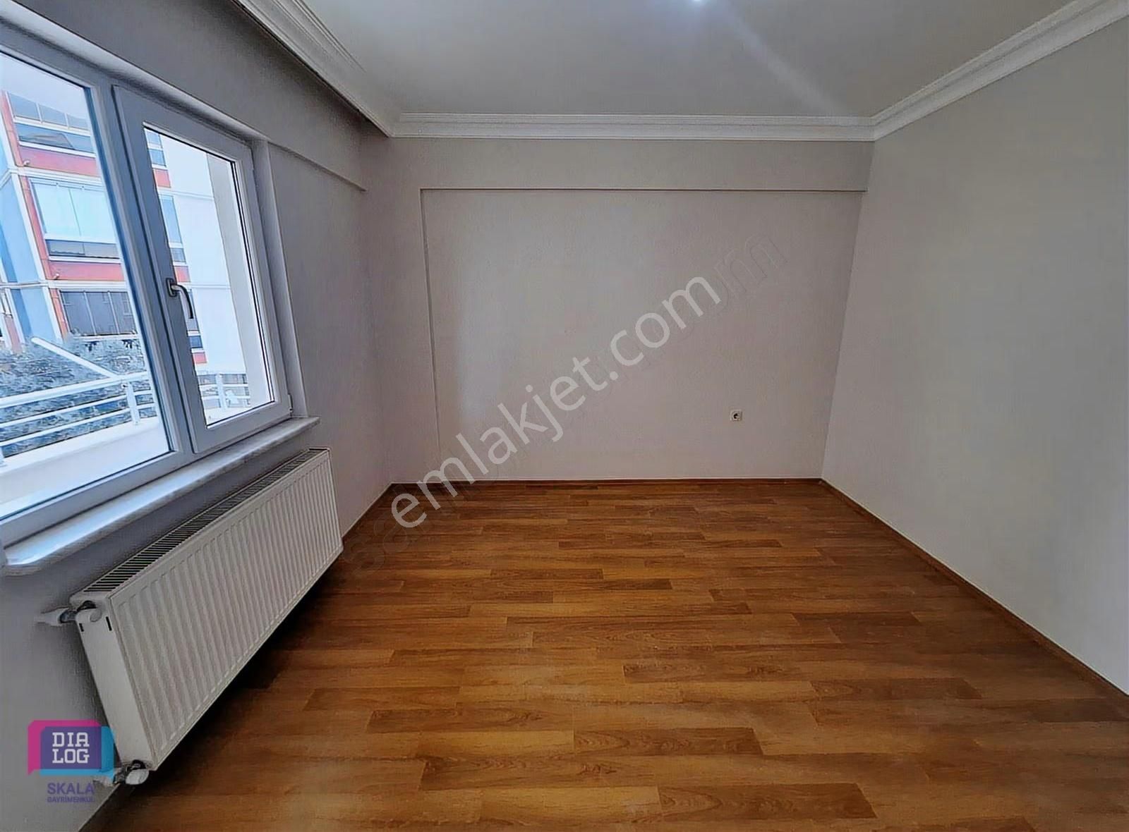 Dialog Skala Hamitler Mh'de Manzaralı Kiralık Arakat 3+1 Daire - Görsel 4