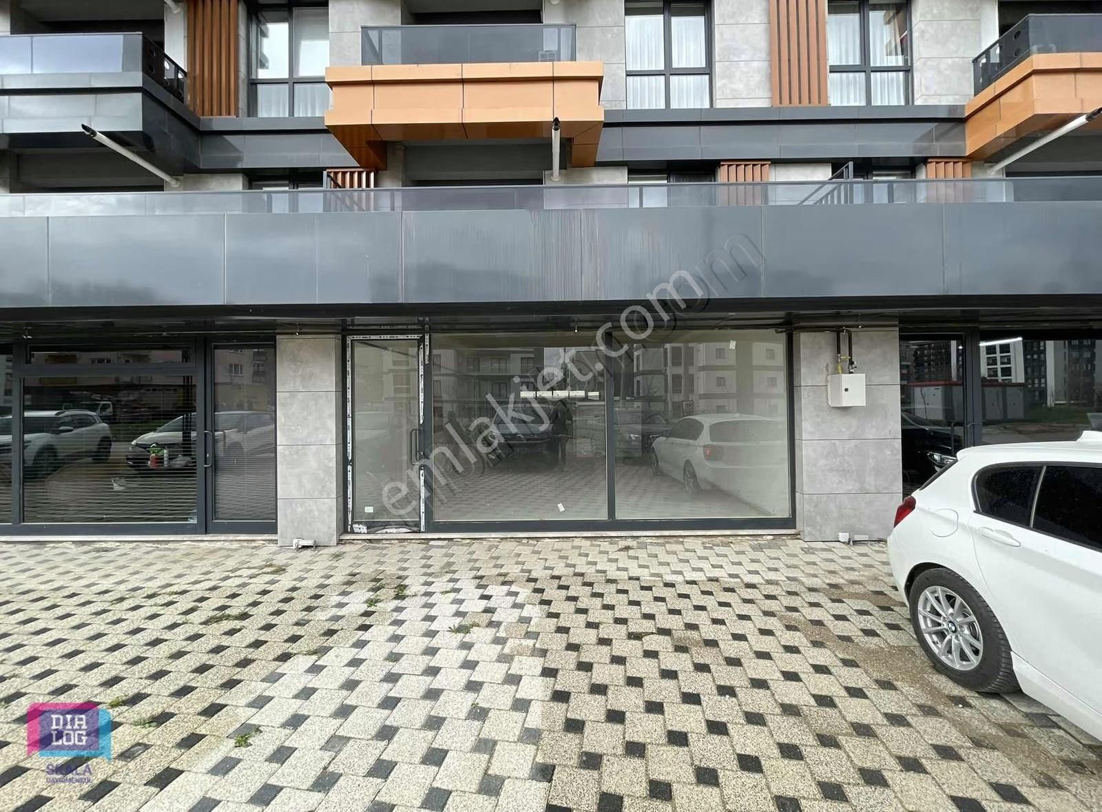 Dialog Skaladan Odunlukta Satılık Dükkan