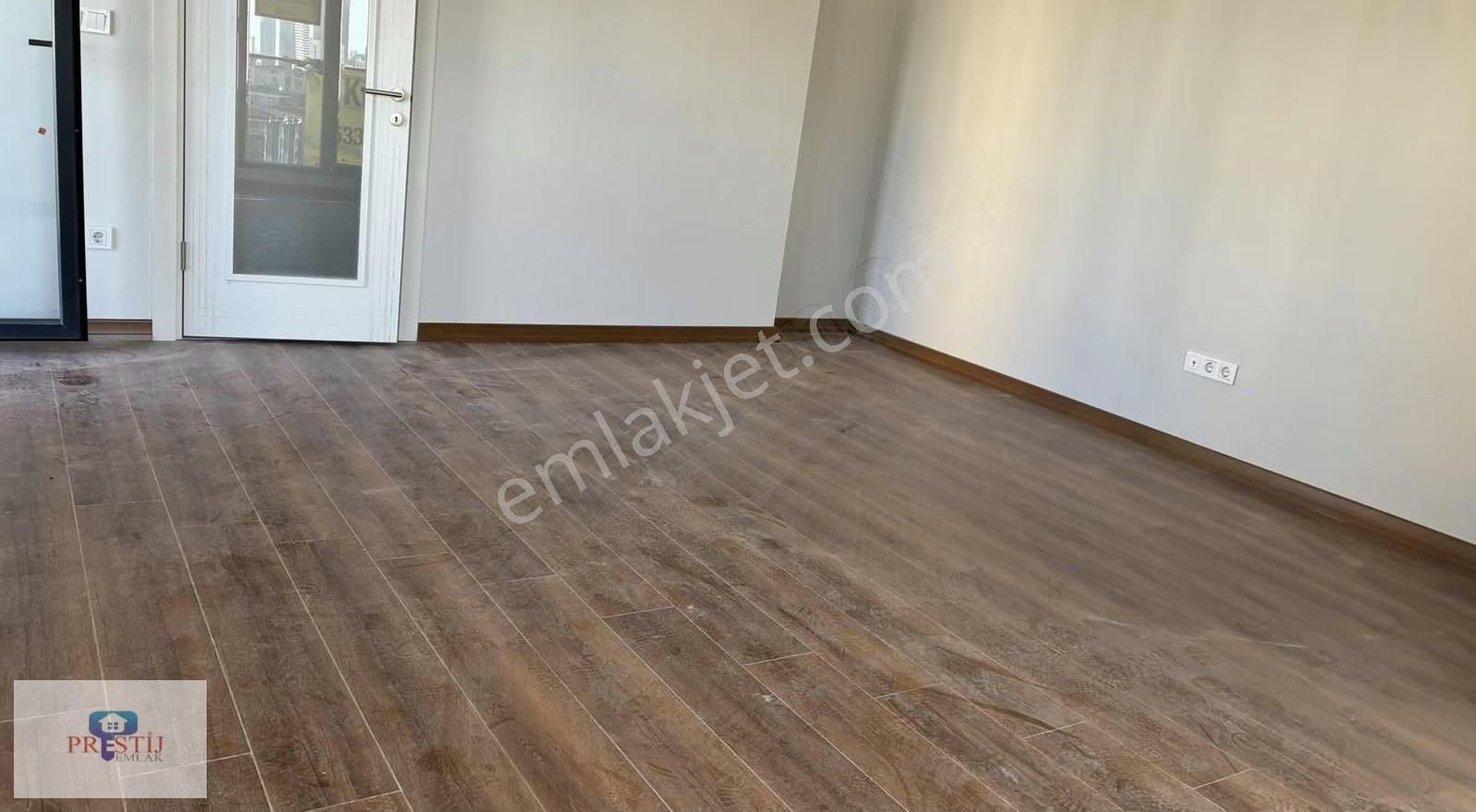 Elalmış Caddesı'nde Kapalı Otoparklı Balkonlu Sıfır Kıralık - Görsel 5