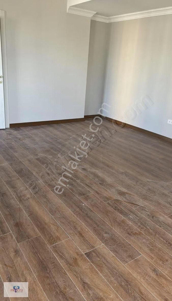 Elalmış Caddesı'nde Kapalı Otoparklı Balkonlu Sıfır Kıralık - Görsel 15