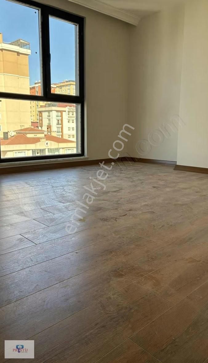 Elalmış Caddesı'nde Kapalı Otoparklı Balkonlu Sıfır Kıralık - Görsel 9