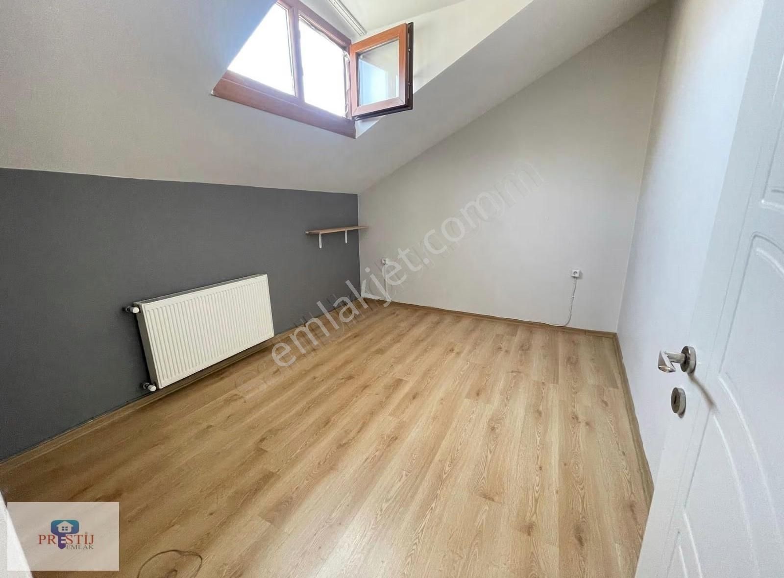 Prestij'den Emar Amy'ye Komşu Genç Binada 3+2 Dublex - Görsel 9