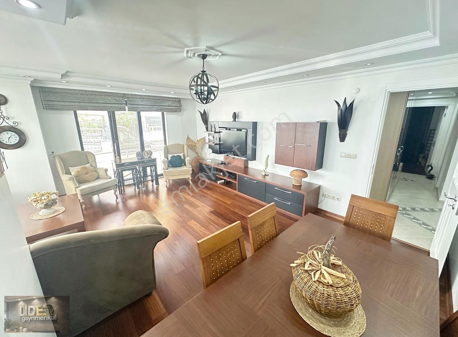 Lider'den İdealtepe'de Merkezi Lokasyonda Özel Yapım 3+1 Daire - Görsel 6