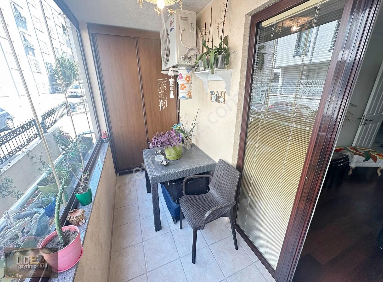 Lider'den İdealtepe'de Merkezi Lokasyonda Özel Yapım 3+1 Daire - Görsel 4