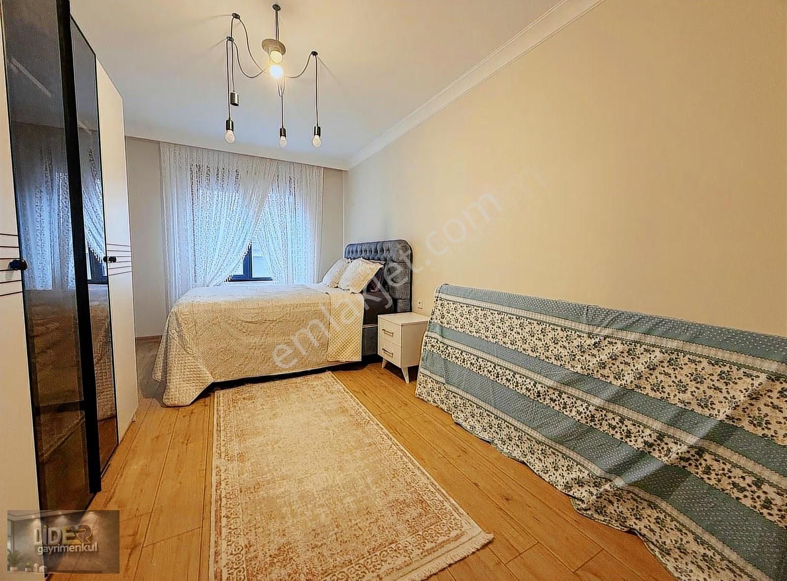 Lider'den Altıntepe'de Minibüse Yakın 3.kat Ön Cephe 115m² 3+1! - Görsel 12