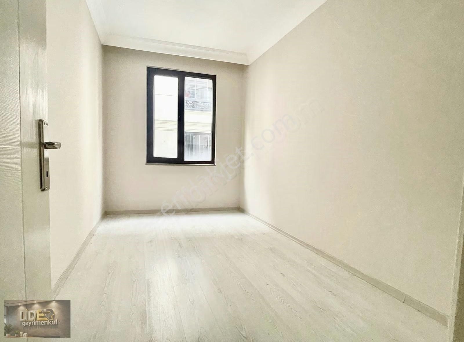 Lider'den İdealtepe'de Sahile Minibüse Yakın Ebeveyn Banyolu 2+1 - Görsel 23