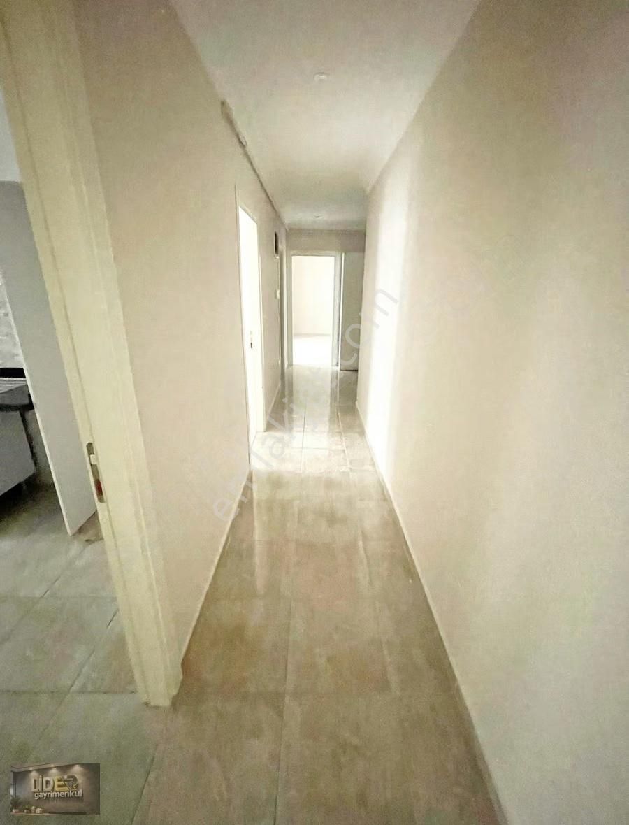 Lider'den İdealtepe'de Sahile Minibüse Yakın Ebeveyn Banyolu 2+1 - Görsel 21