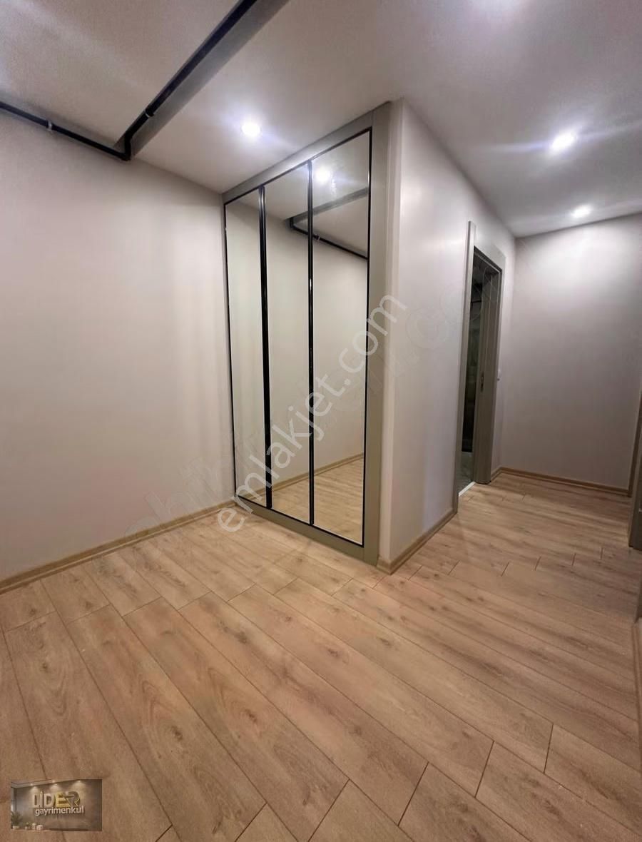 Lider'den Küçükyalı Metroya Yakın,sıfır Binada,açık Mutfaklı 2+1 - Görsel 7