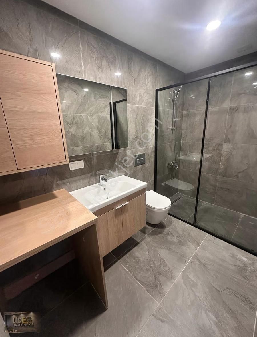 Lider'den Küçükyalı Metroya Yakın,sıfır Binada,açık Mutfaklı 2+1 - Görsel 24