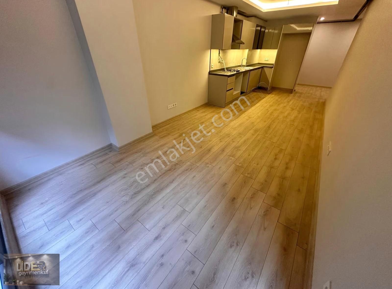 Lider'den Küçükyalı Metroya Yakın,sıfır Binada,açık Mutfaklı 2+1 - Görsel 4