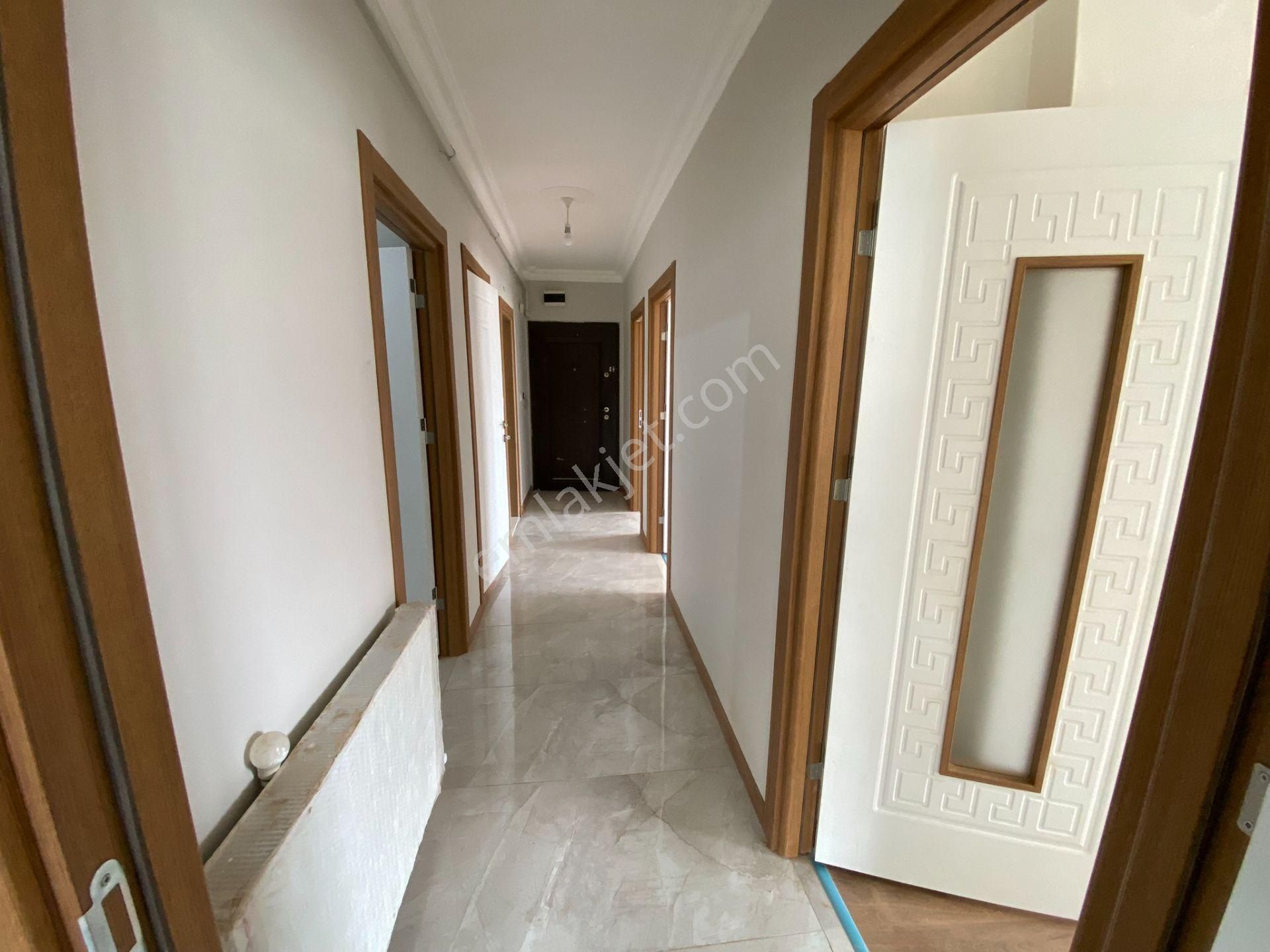 Kuşçular Sokak Tadilatlı Daire 3+1 / 40.000 Tl - Görsel 9