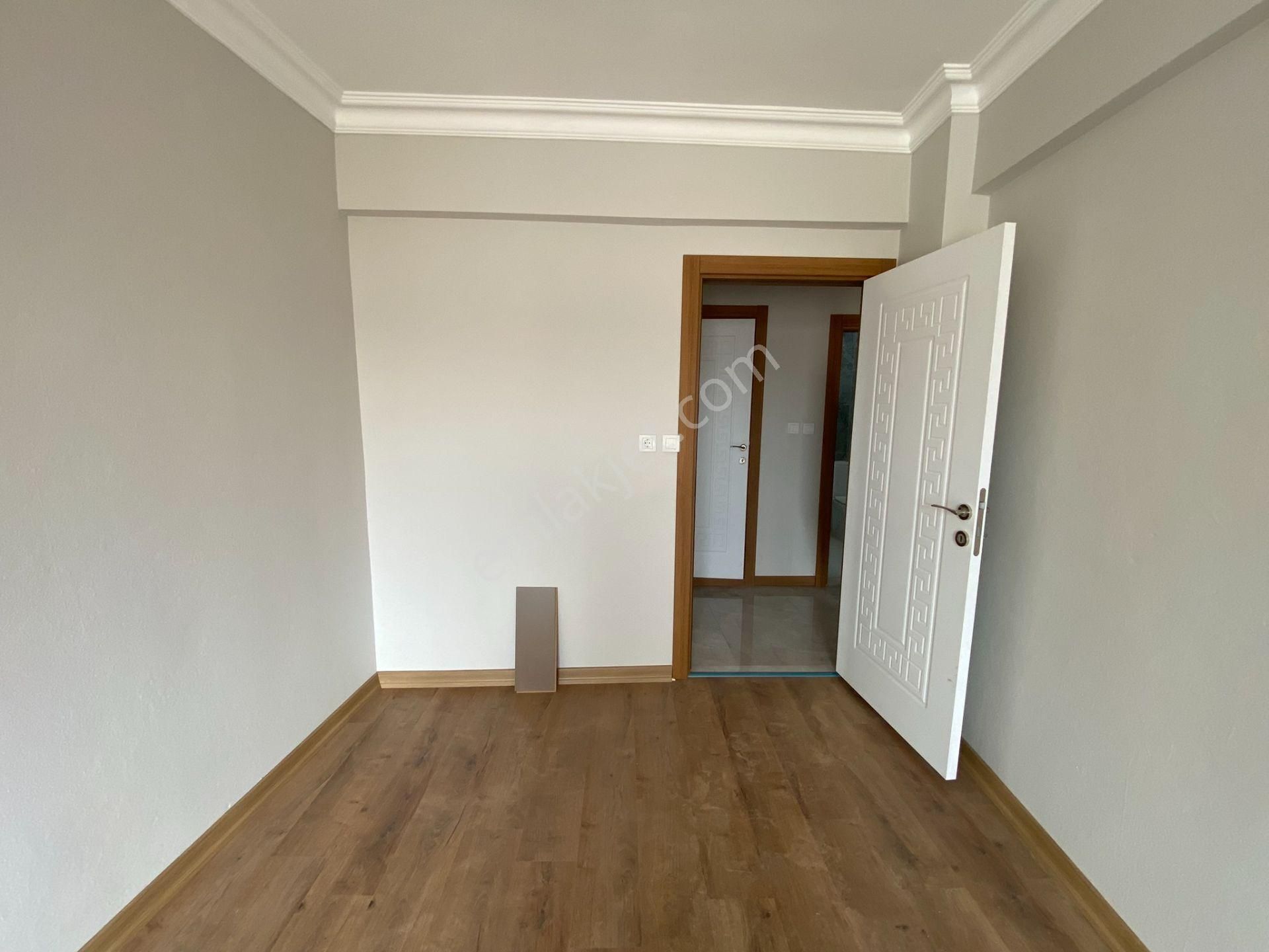 Kuşçular Sokak Tadilatlı Daire 3+1 / 40.000 Tl - Görsel 5