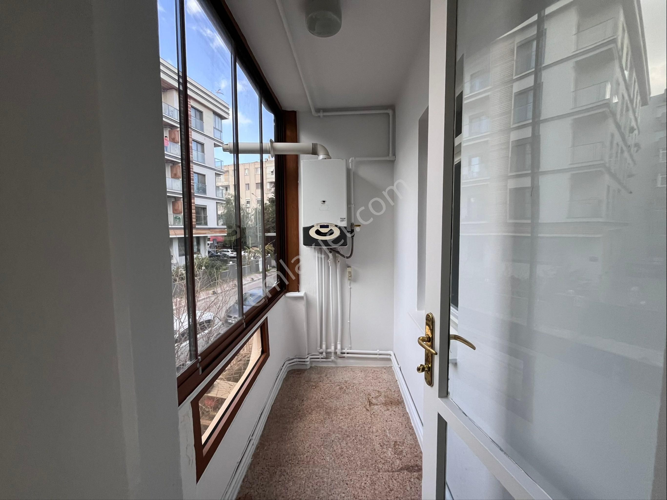 Bostanlı'da Kiralık Ferah Daıre | Sahıle Yürüme Mesafesınde - Görsel 6