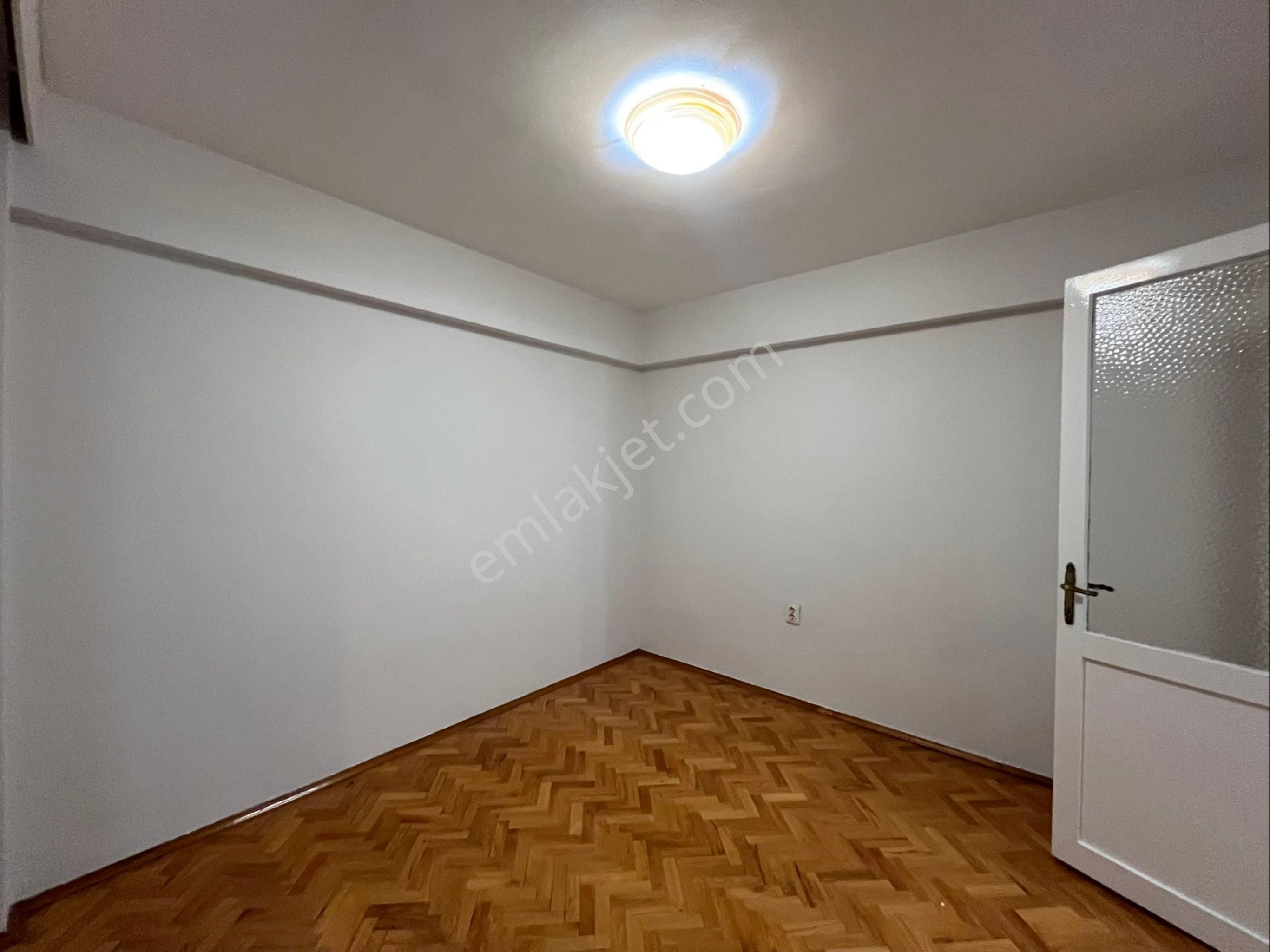 Bostanlı'da Kiralık Ferah Daıre | Sahıle Yürüme Mesafesınde - Görsel 17