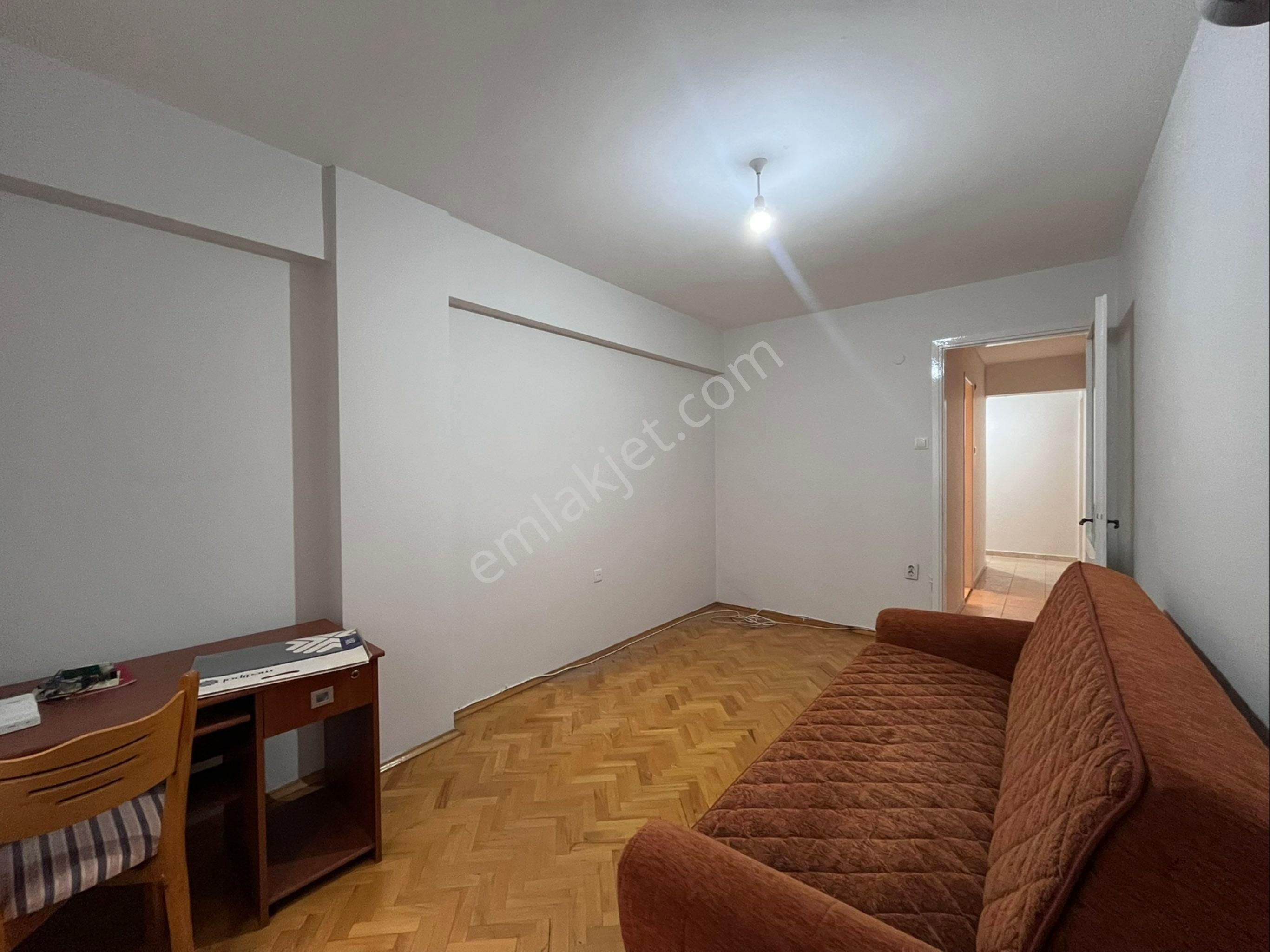 Bostanlı'da Kiralık Ferah Daıre | Sahıle Yürüme Mesafesınde - Görsel 25