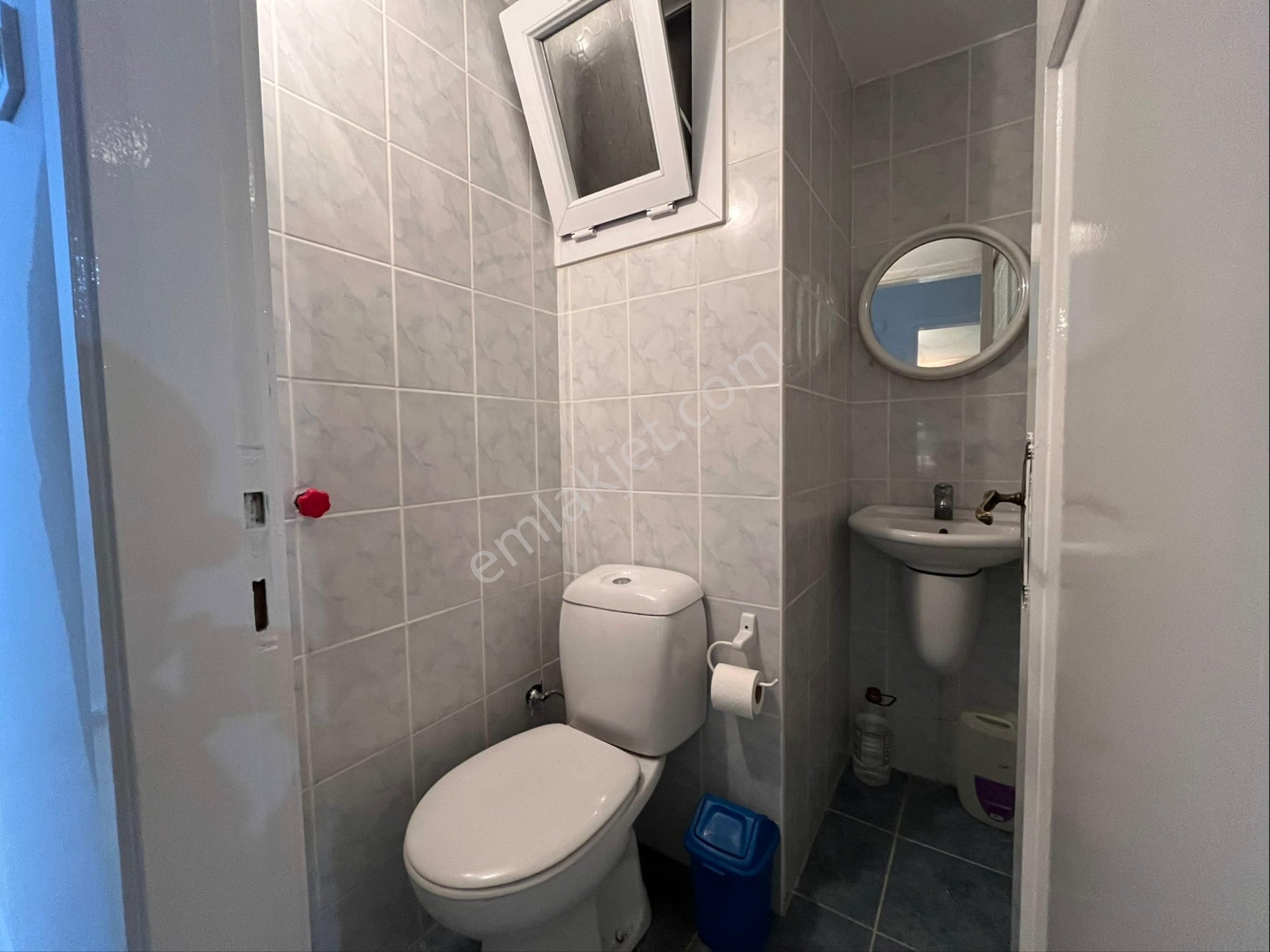 Bostanlı'da Kiralık Ferah Daıre | Sahıle Yürüme Mesafesınde - Görsel 20