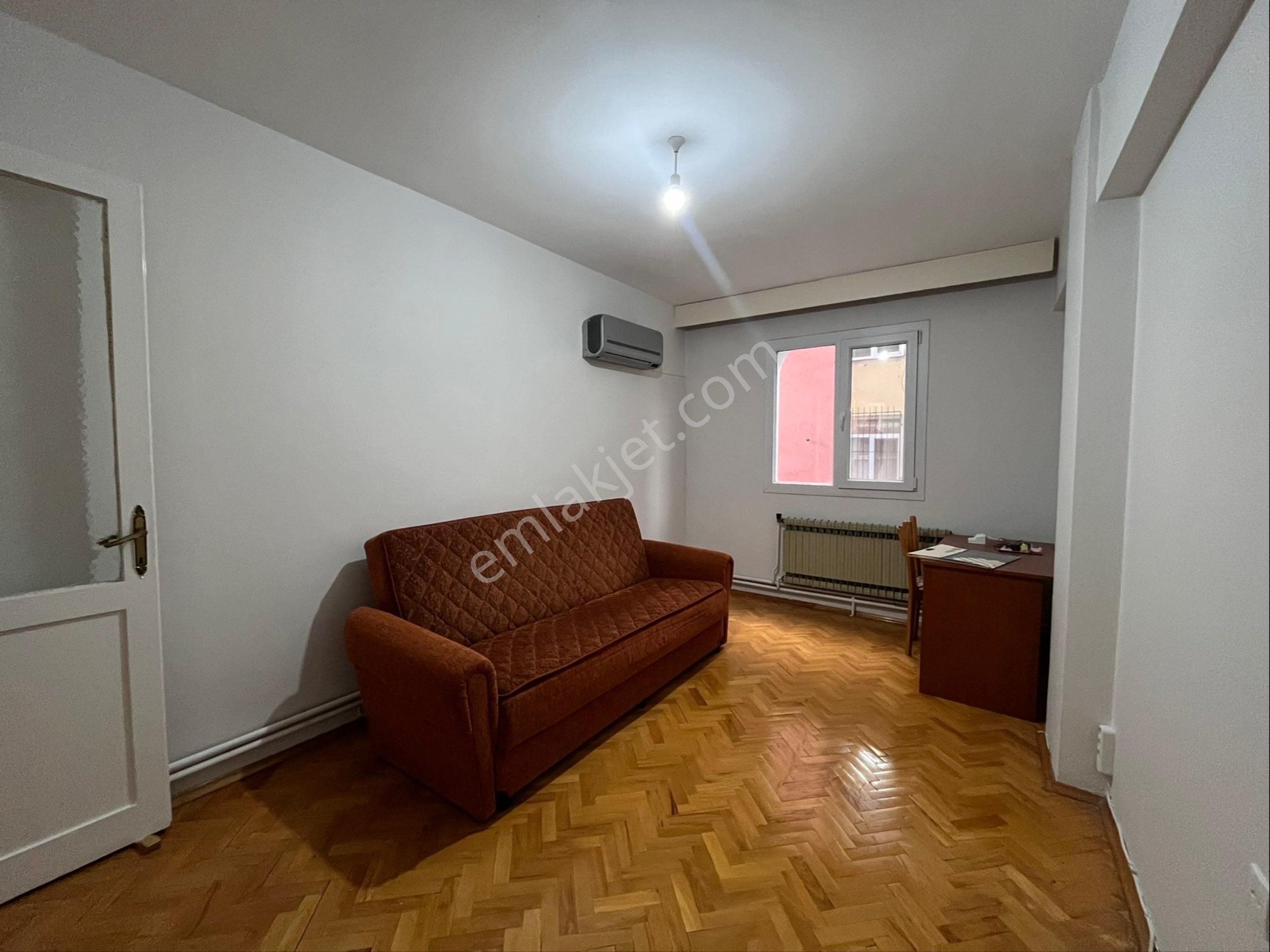 Bostanlı'da Kiralık Ferah Daıre | Sahıle Yürüme Mesafesınde - Görsel 24