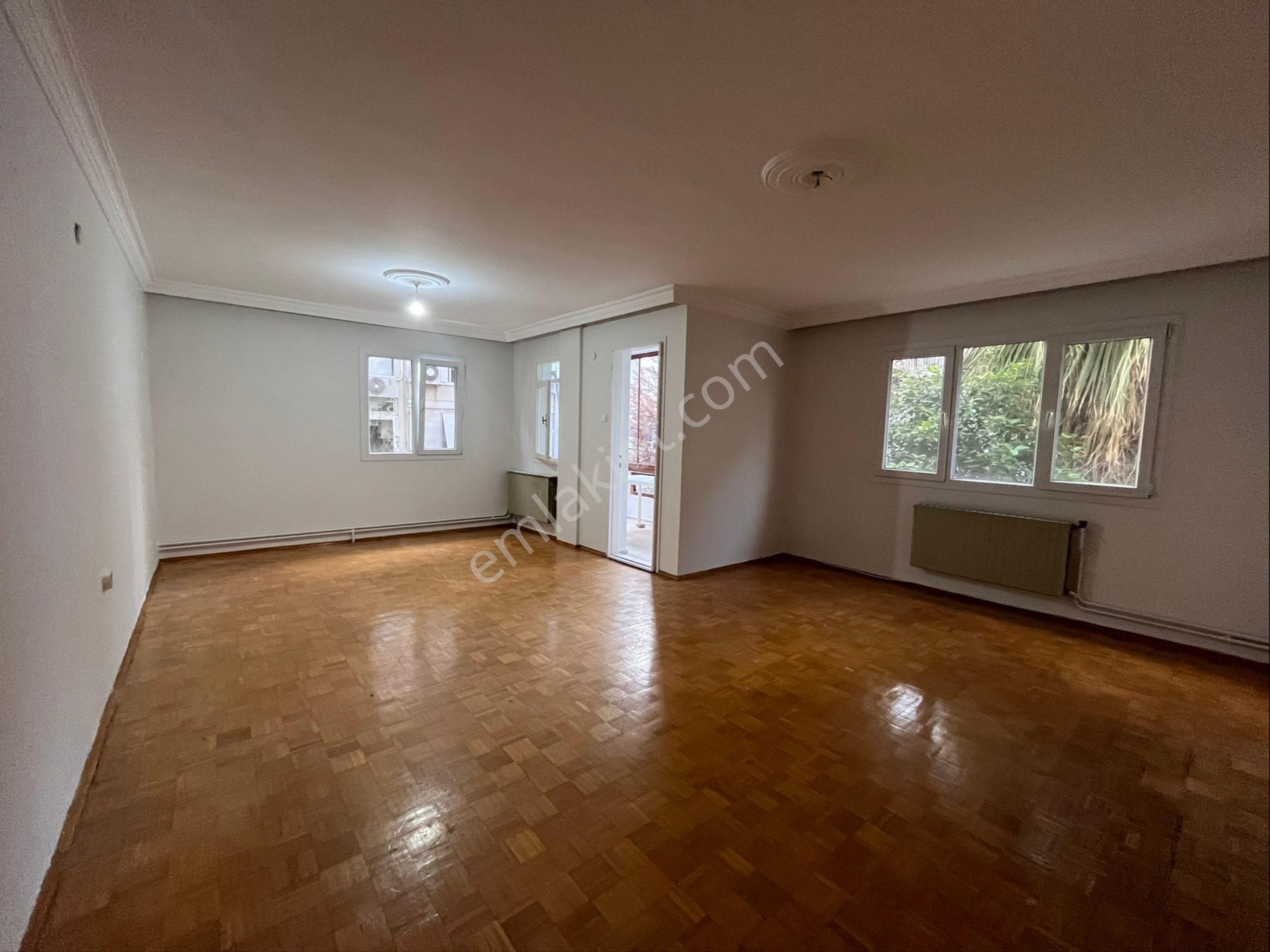 Bostanlı'da Kiralık Ferah Daıre | Sahıle Yürüme Mesafesınde - Görsel 9