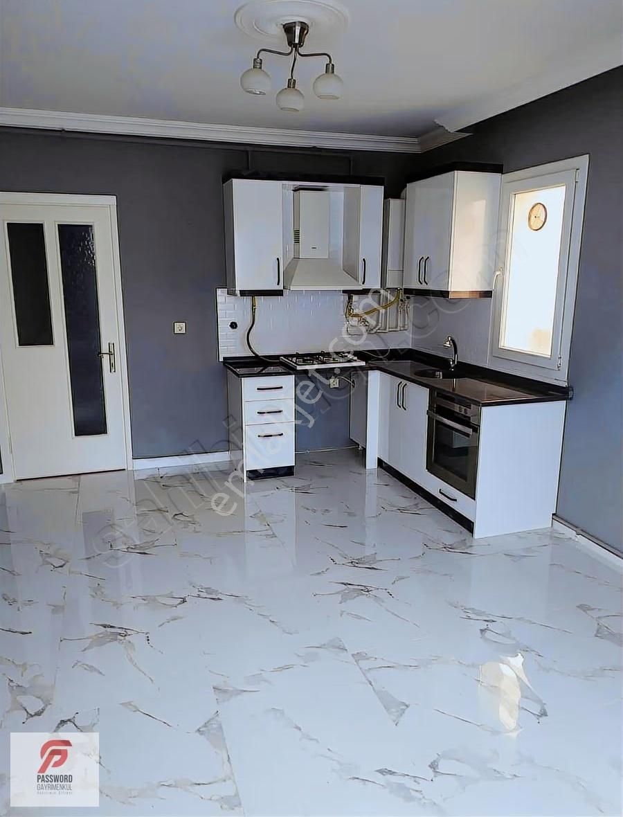 Osmangazi Mah. Havuzlu Sitede Satılık 1+1 Daire - Görsel 12