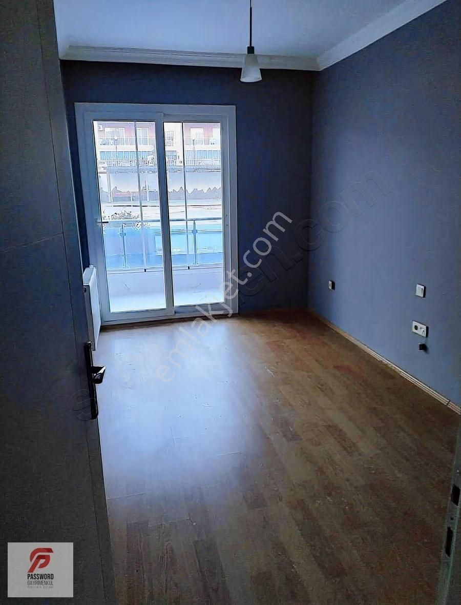 Osmangazi Mah. Havuzlu Sitede Satılık 1+1 Daire - Görsel 13