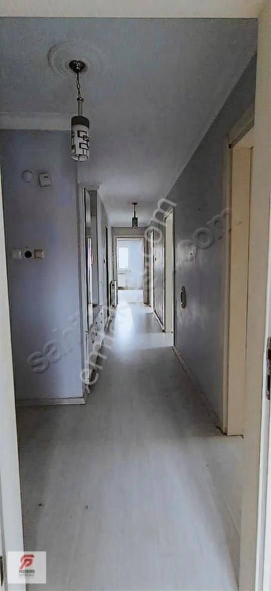 Kemalpaşa Stadyum Caddesi 3+1 Satılık Daire - Görsel 3