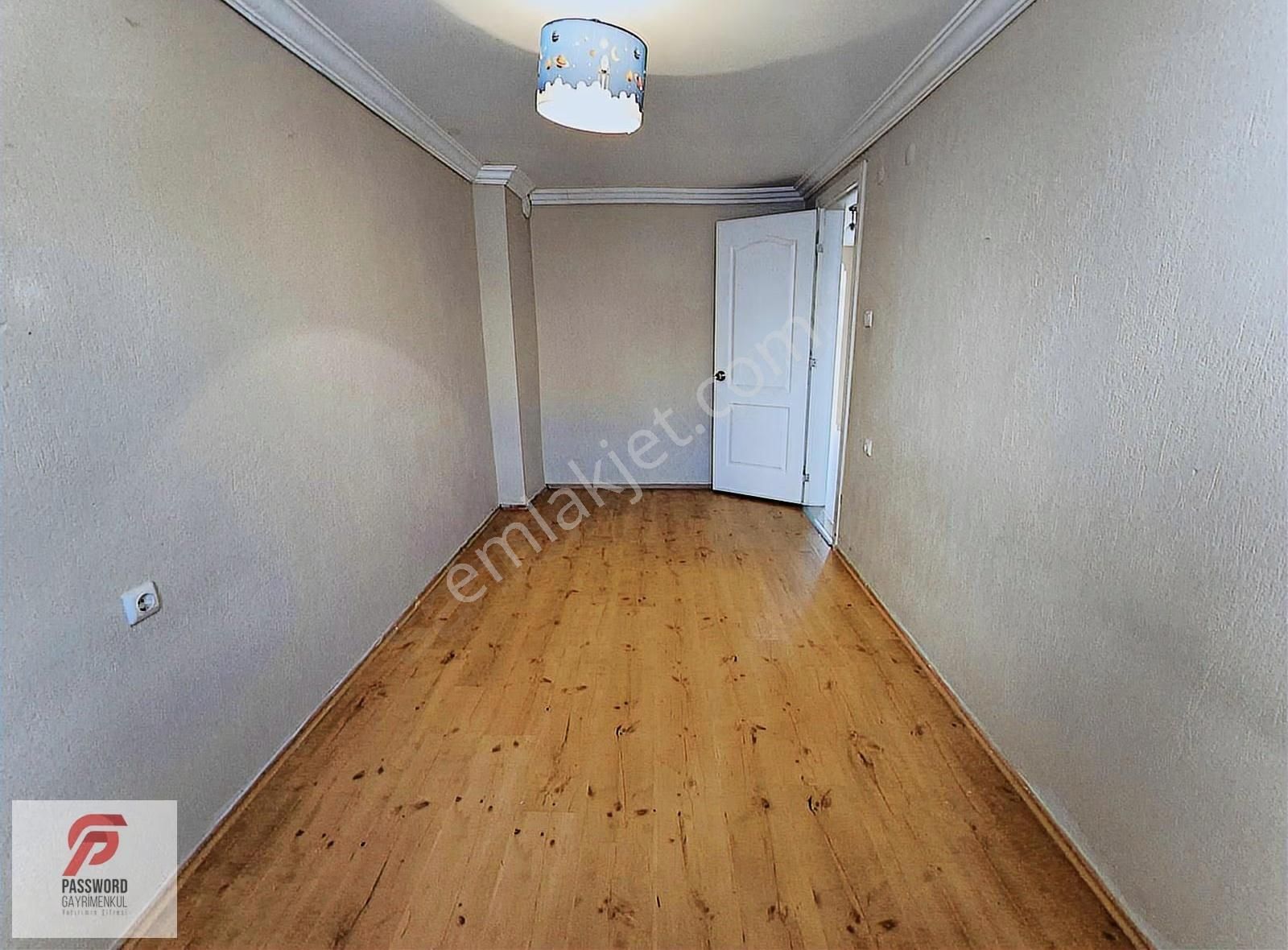 İzmir Karabağlar Bahar Mh. 3+1 Kapalı Mutfak Kiralık Daire - Görsel 7