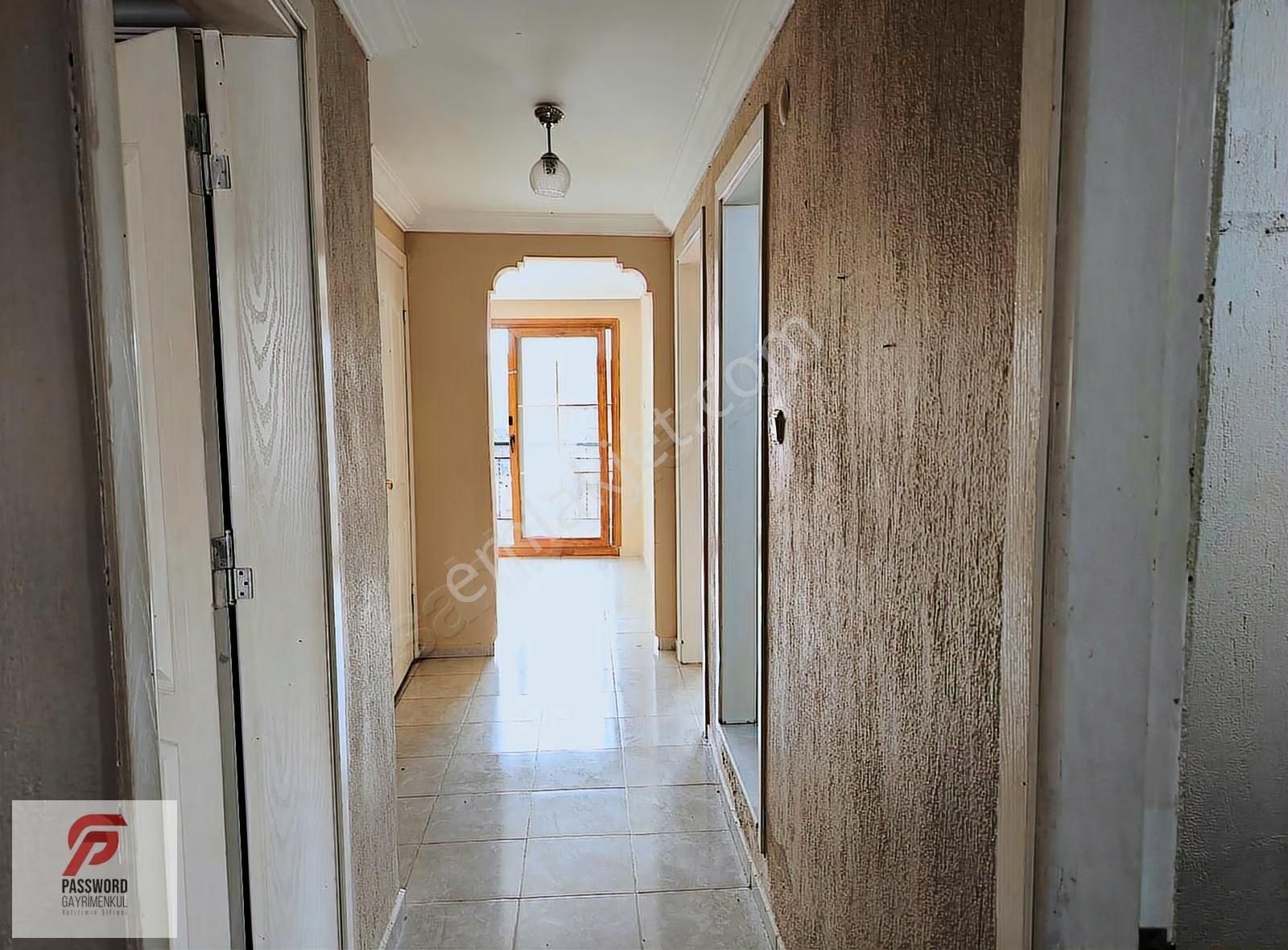 İzmir Karabağlar Bahar Mh. 3+1 Kapalı Mutfak Kiralık Daire - Görsel 11