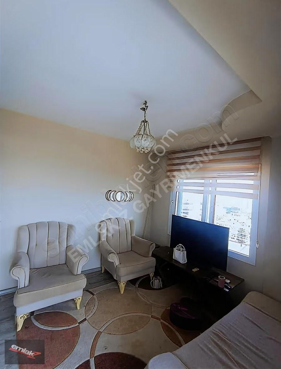 Çiftlikköy'de Satılık 1+1 Daire: 65m², Deniz Manzaralı, Eşyalı - Görsel 19