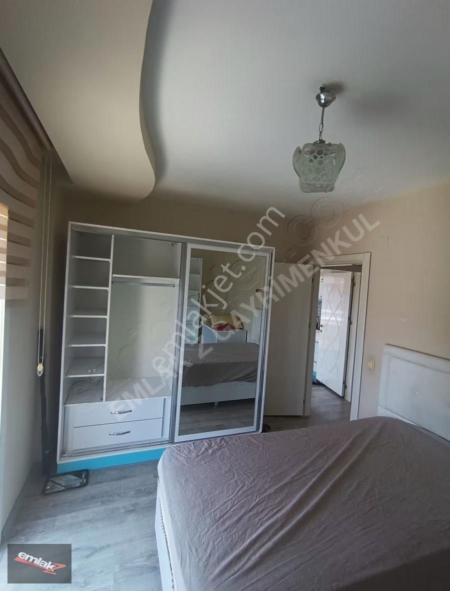 Çiftlikköy'de Satılık 1+1 Daire: 65m², Deniz Manzaralı, Eşyalı - Görsel 15