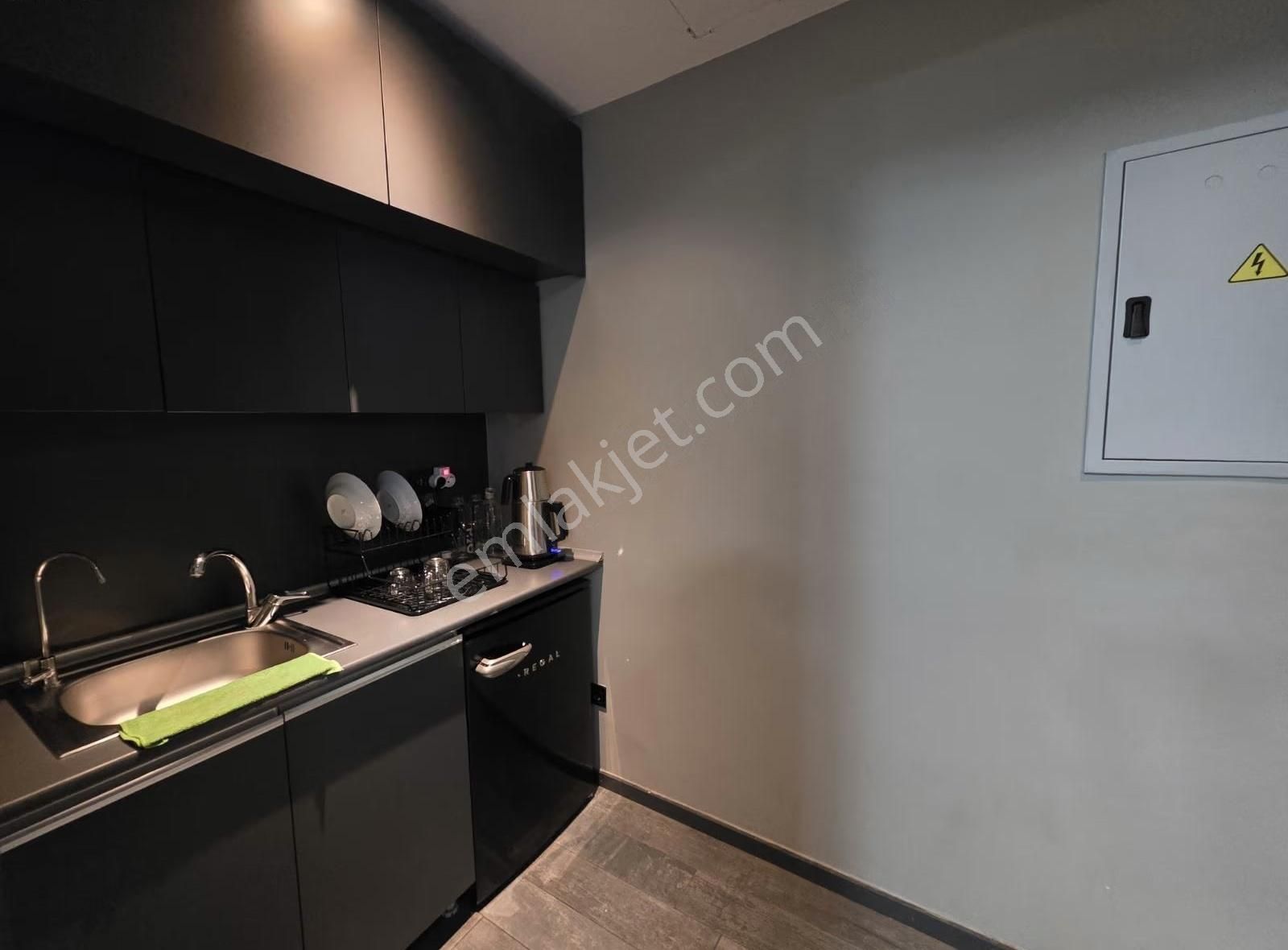 Halkalı Ant Plotada Plaza Da Kiralık 80 Mk Luks Ofıs - Görsel 2