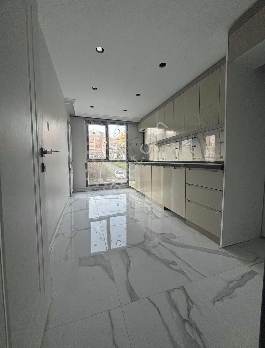 Çelik Yapıdan Satlık Süper Sıfır Daire - Görsel 29