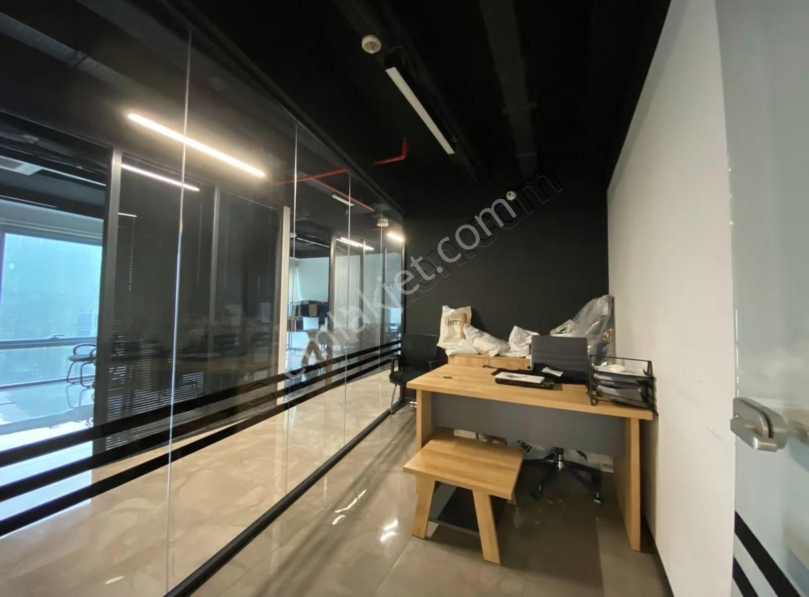 Halkalı Ant Plotada Plazada Kiralık 230 Mk Ofis - Görsel 4
