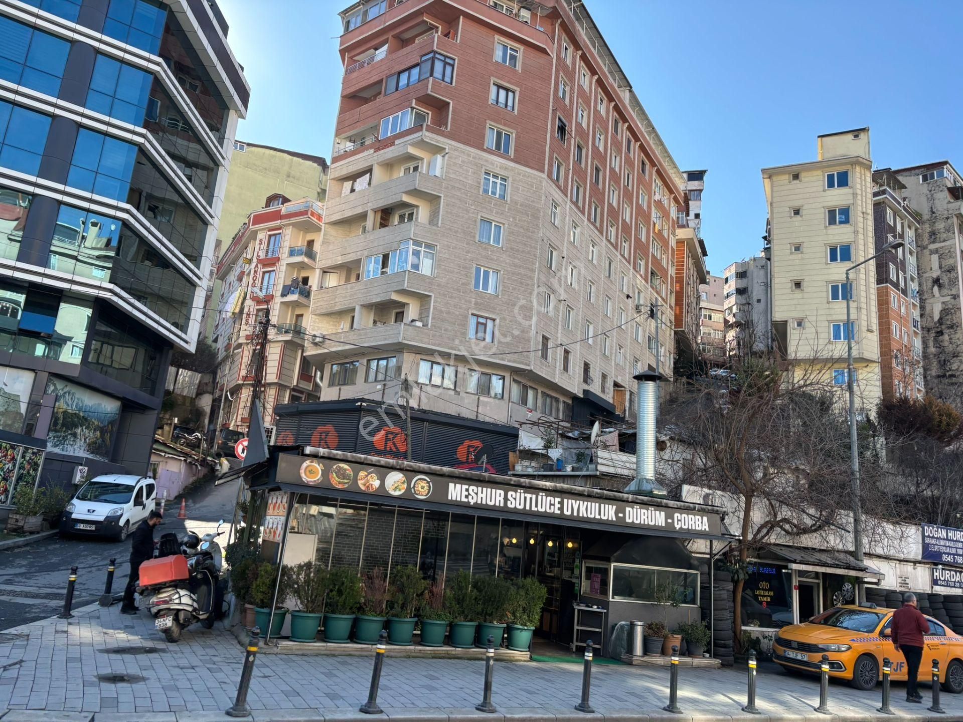 Gülbahar Mahallesinde Kiralık 2+1 Daire - Görsel 17